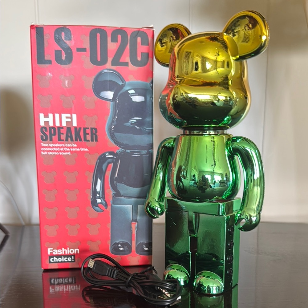 Gold and Green Bear Wireless Speaker